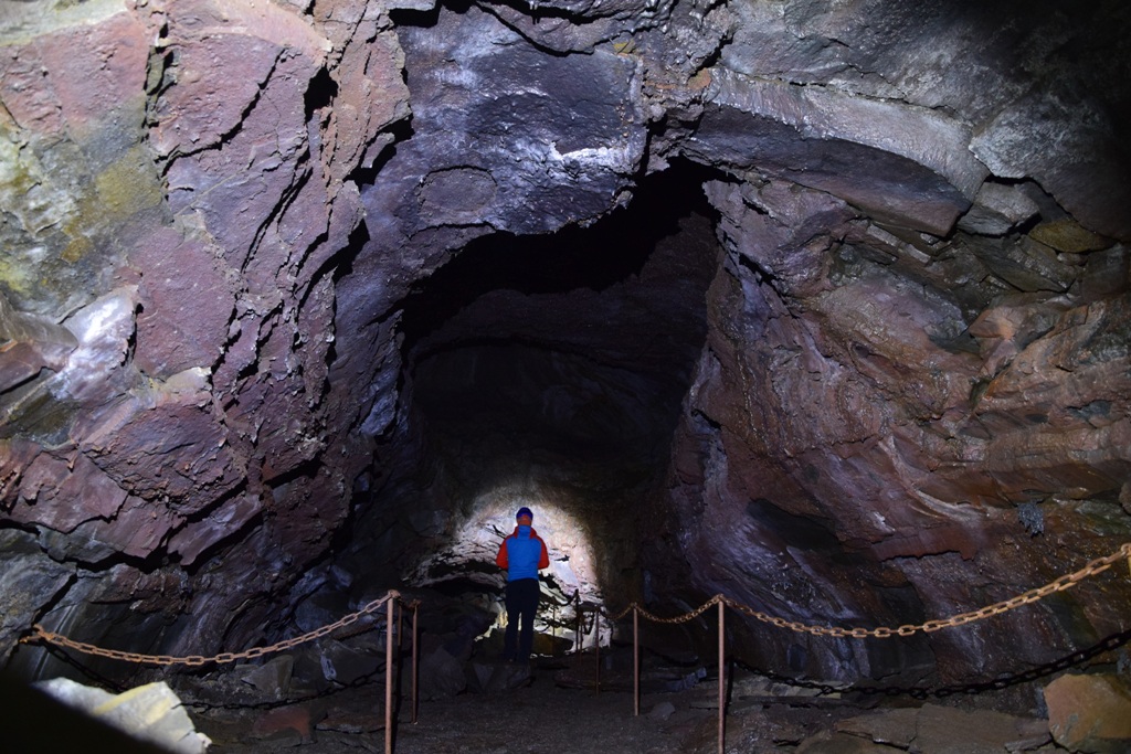 Caves and glaciers